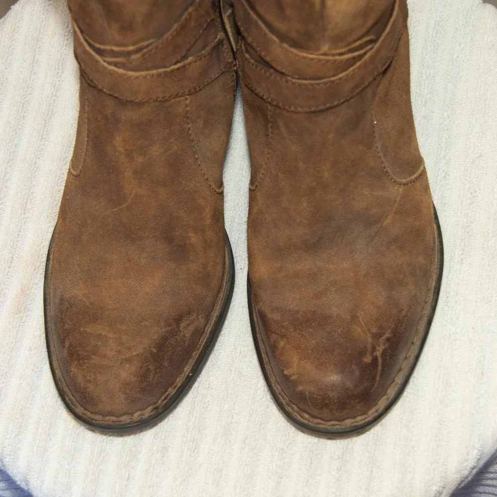 Born 16" tall Suede Boot 10 - Picture 3 of 9